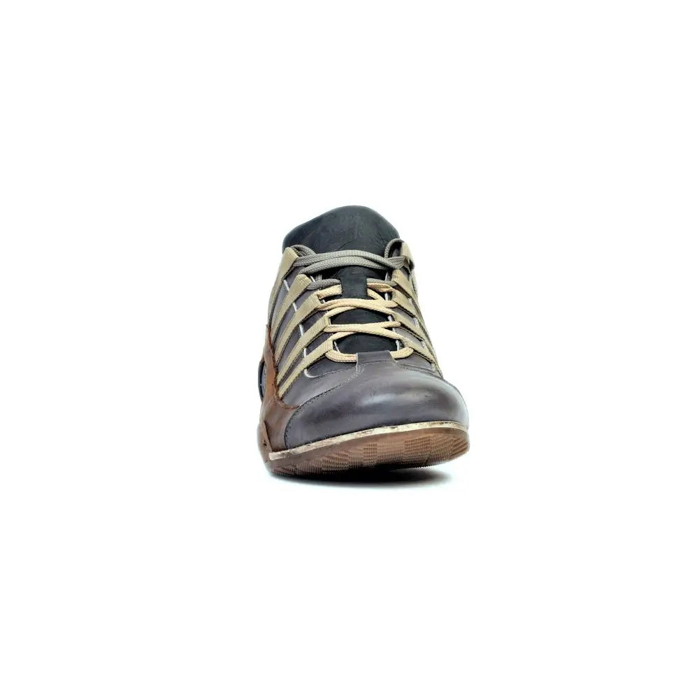 Men's GrandPrix Sneaker in Beach Club (Faded Navy and Brown)