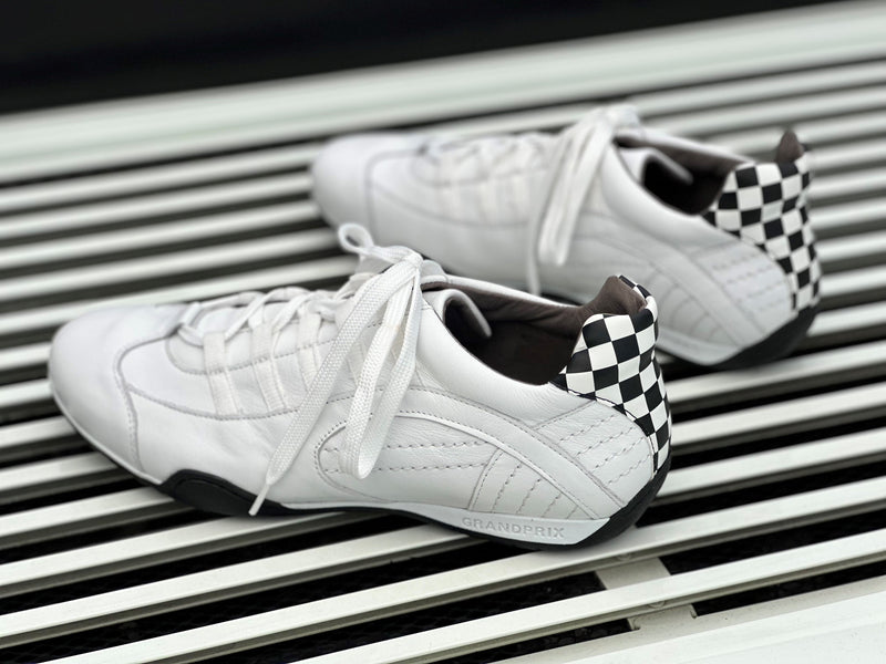 ***NEW *** Men's Racing Sneaker in White